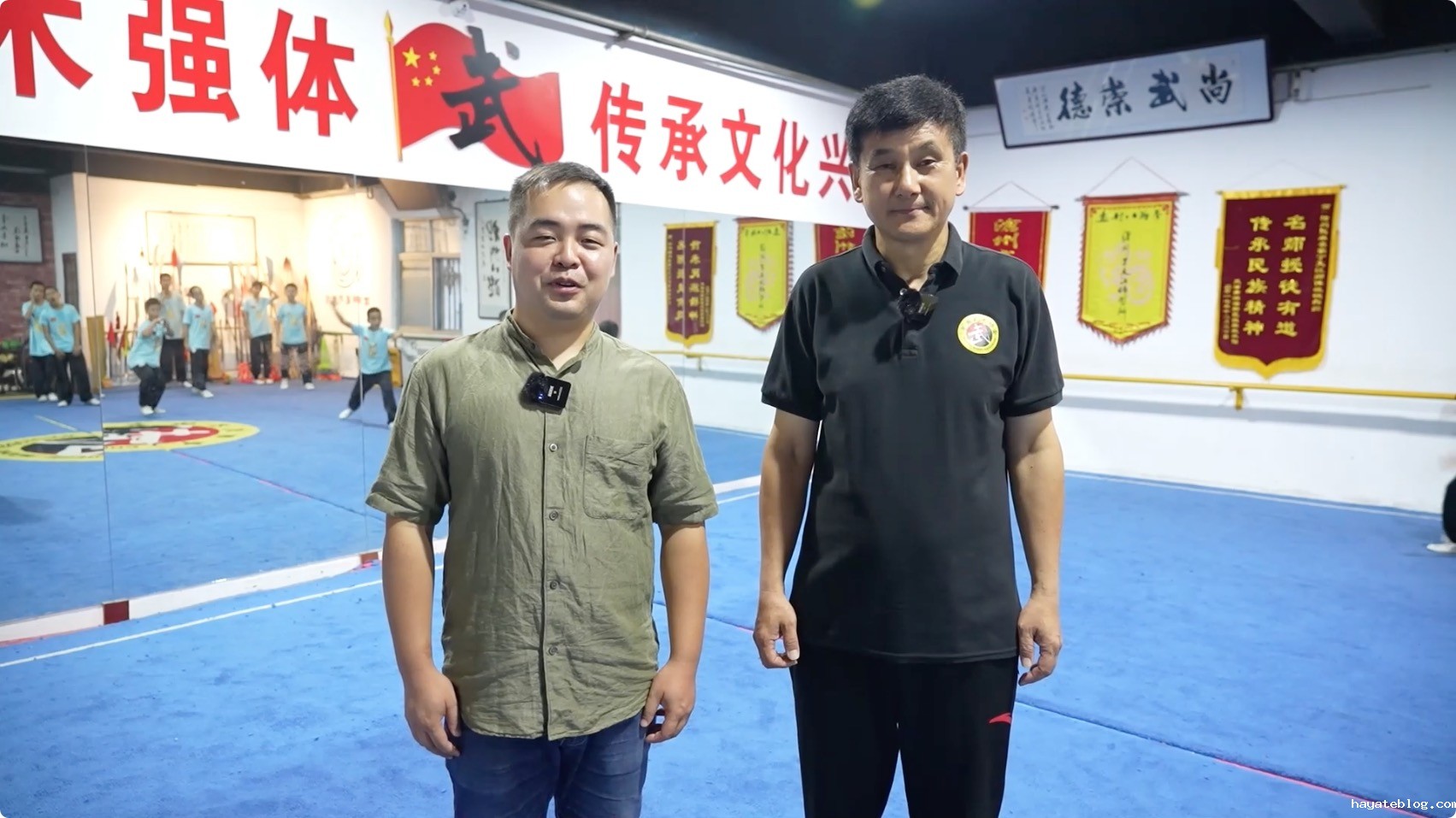 图片4：外景老师胡捷与中华民间传统武术联盟副主席丁文江.jpeg