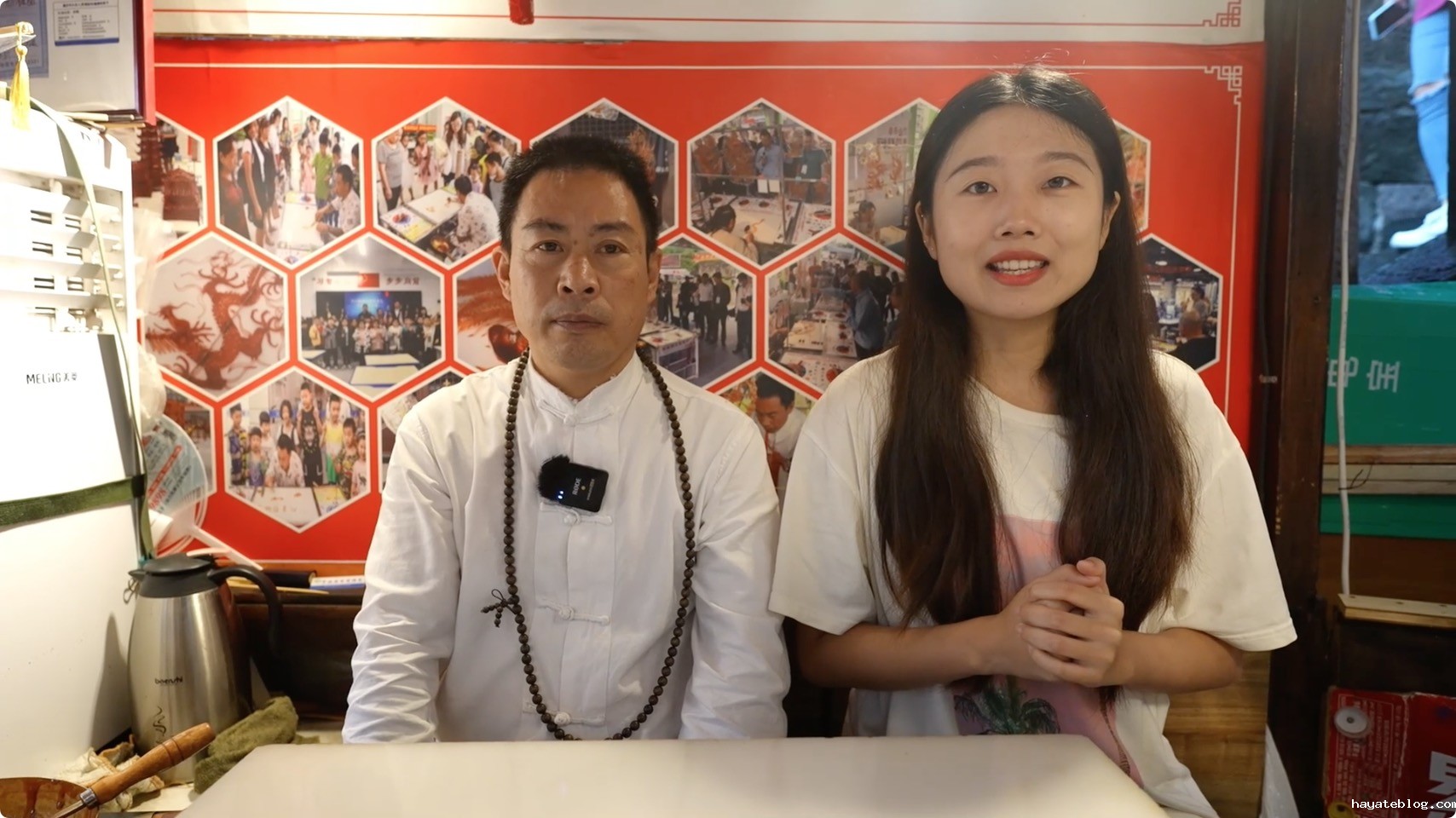 图4：开州糖画非遗传承人王乾坤和外景老师刘淑雨（右）.jpg